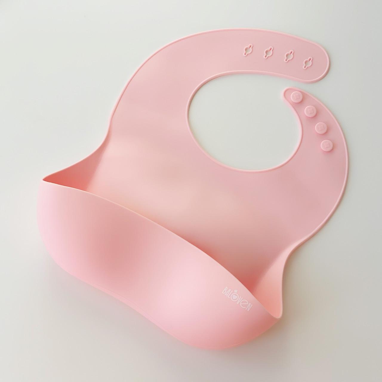 Слюнявчик силиконовый Баловень Quartz Rose - фото 1 Слюнявчик силиконовый Баловень Quartz Rose - фото 1