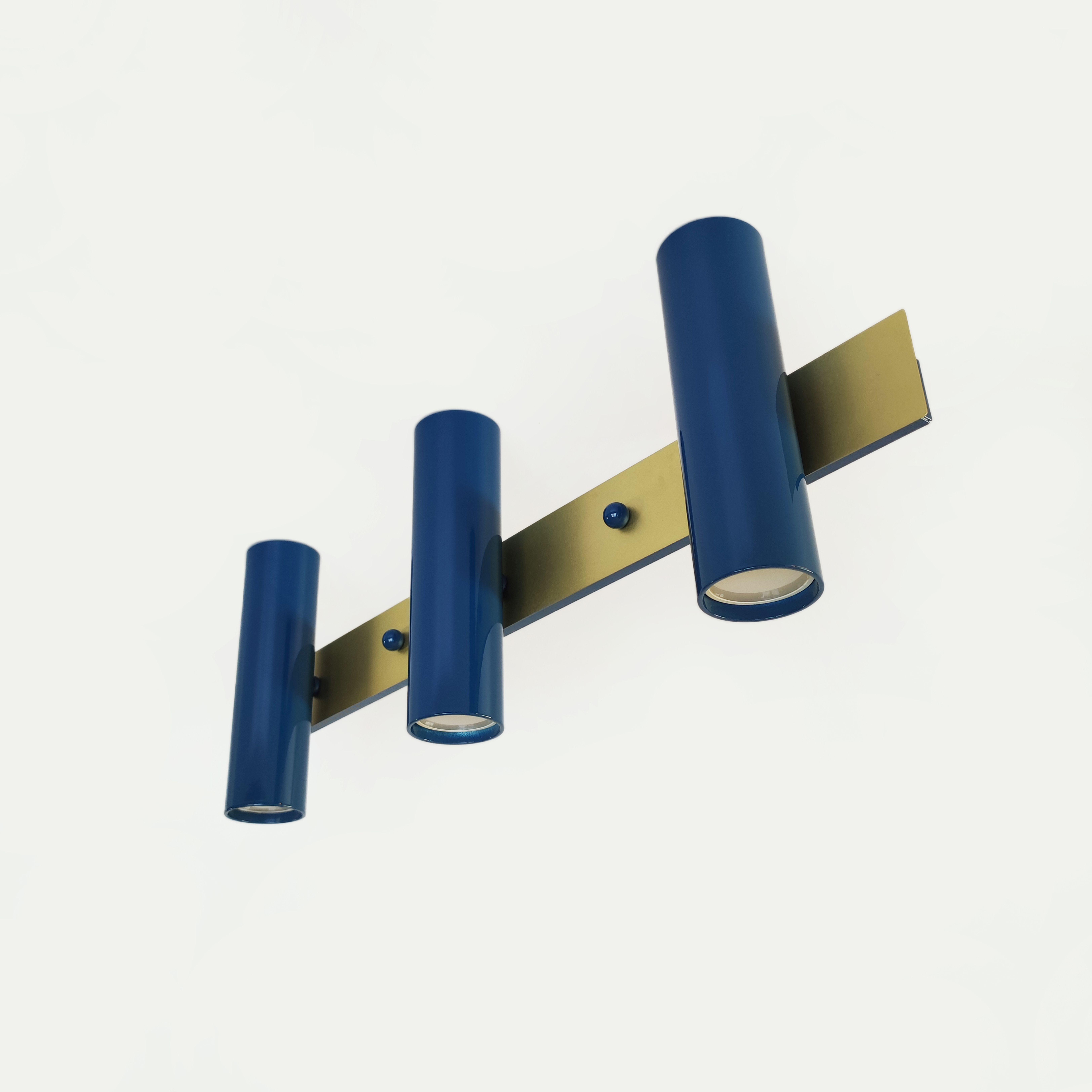 Настенный светильник Gaff Design Brass с деталями из латуни Синий (BRASS15) - фото 4 Настенный светильник Gaff Design Brass с деталями из латуни Синий (BRASS15) - фото 4