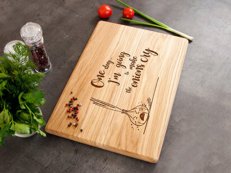 Кухонная доска WoodPresentStudio “Onion” 25х40 см