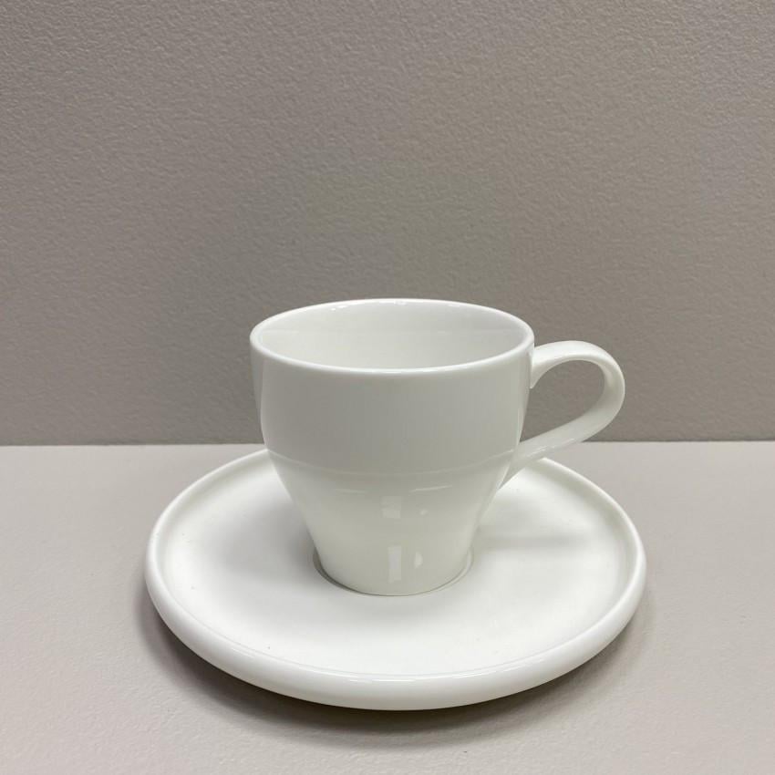 Чашка с блюдцем BonaDi 991-004 200 мл