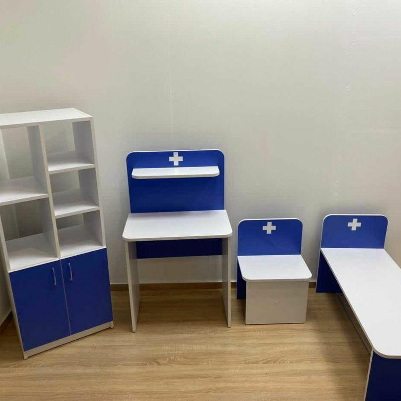 Детская мебель Design Service Больница/шкаф/диван/стул 110x30x40/30x40x56/100x125x38 см (ИМЛDS859)