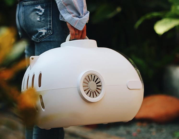 Сумка-переноска для собак і кішок з вентиляцією та підсвіткою пластикова 49х32х30 см Білий (9491399) - фото 8