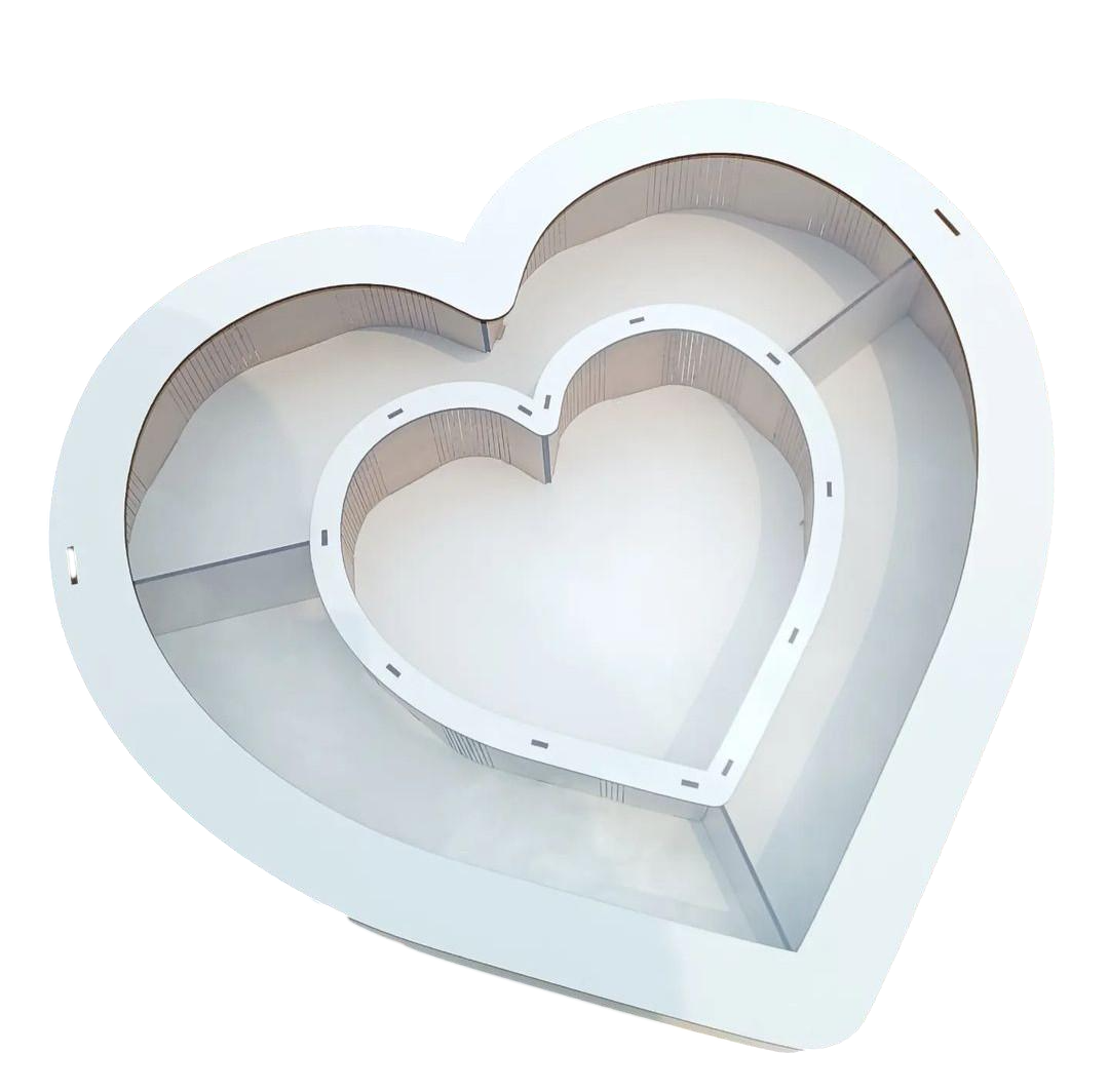 Коробка серце з прозорою кришкою 52х48х10 см