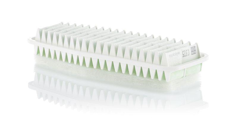 Фильтр воздушный Mann-Filter для Toyota Rav 4 II/Previa II 2,0/2,4WTi 00-06 (C 3725)