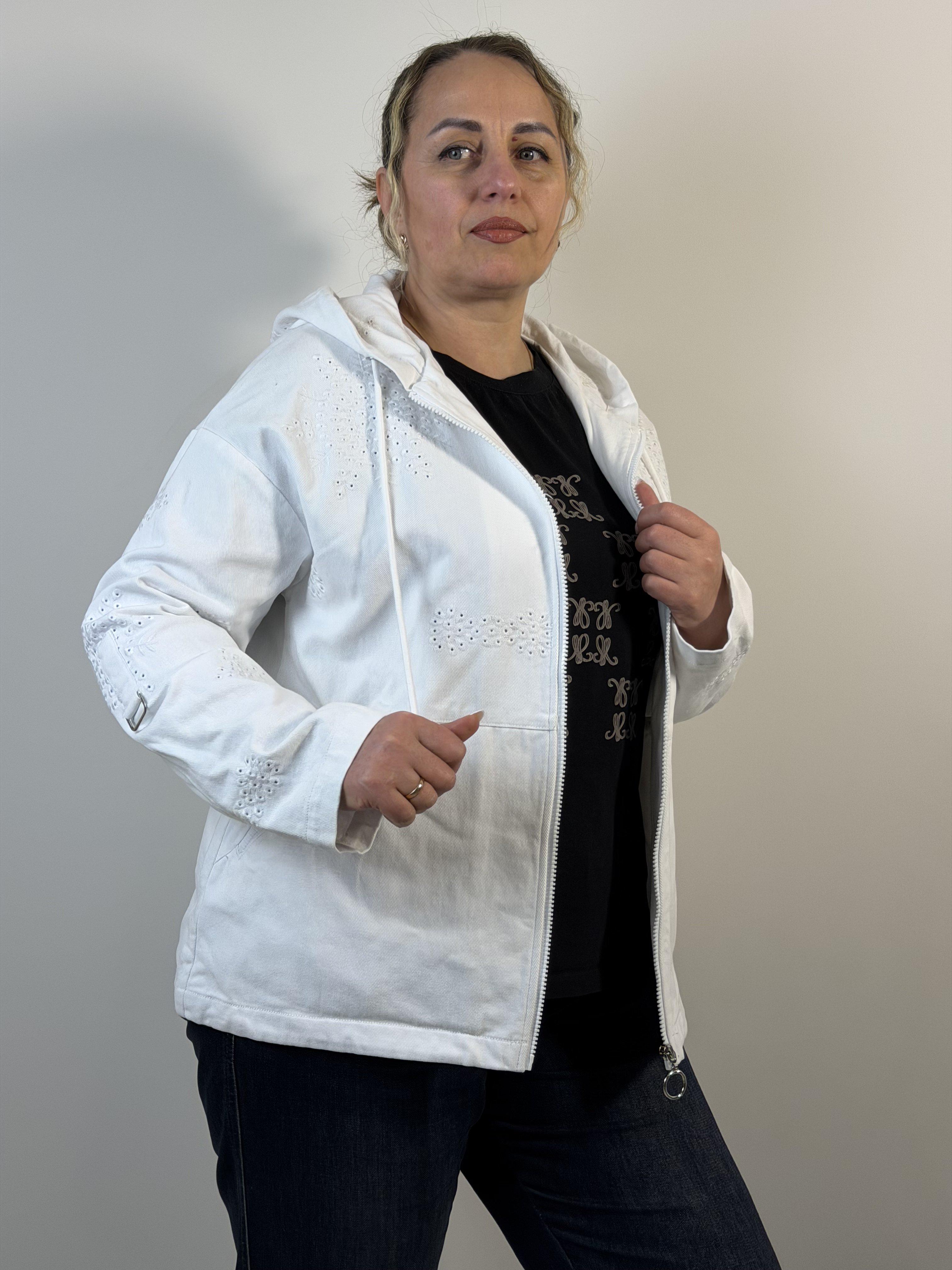 Куртка-вітрівка жіноча котонова 5XL Білий (886/5XL)