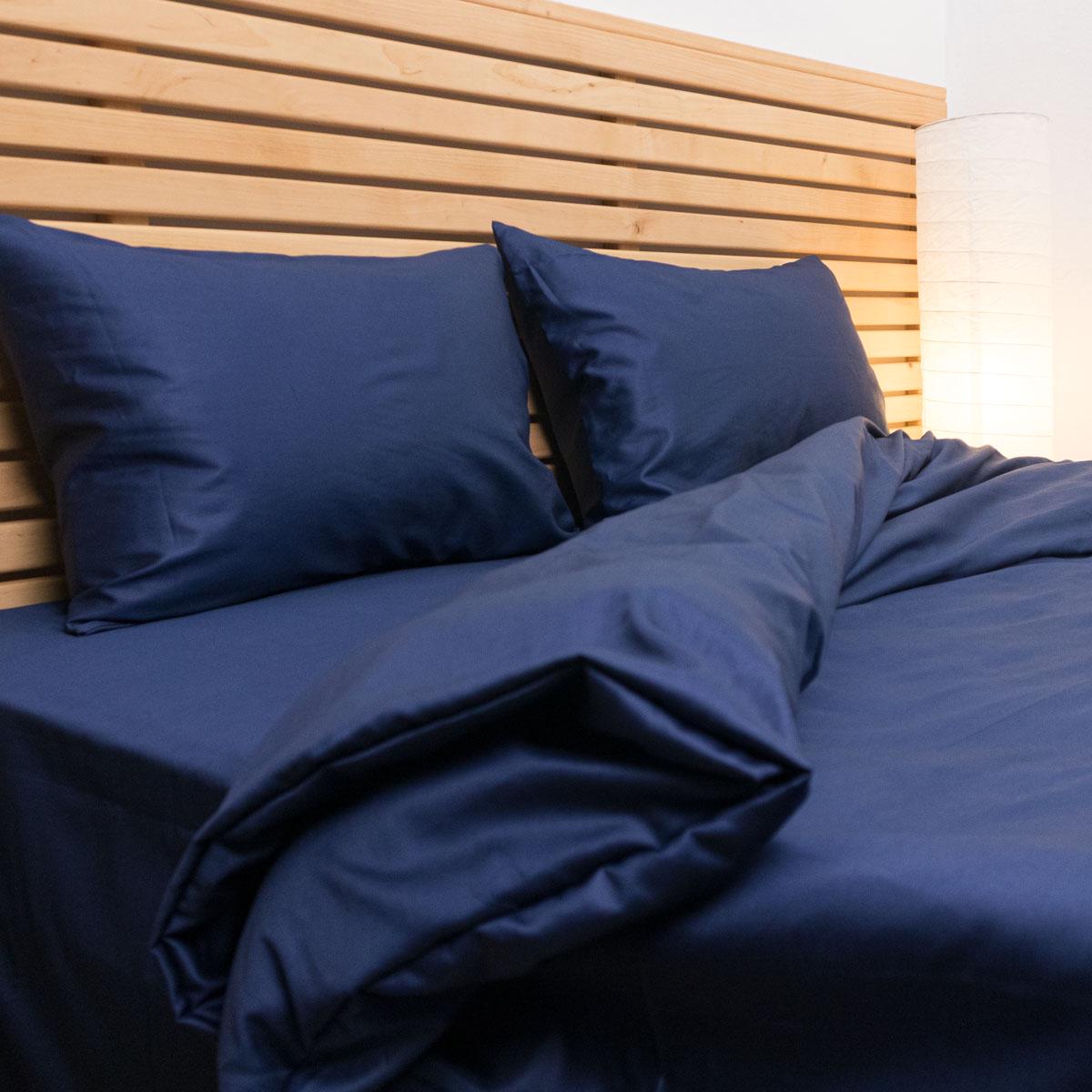 Наволочка на подушку YouStar сатин гладкофарбований 135 г/м2 50х50 см 1 шт. Темно-синій (nav-sg-50x50-dblue) - фото 4 Наволочка на подушку YouStar сатин гладкофарбований 135 г/м2 50х50 см 1 шт. Темно-синій (nav-sg-50x50-dblue) - фото 4