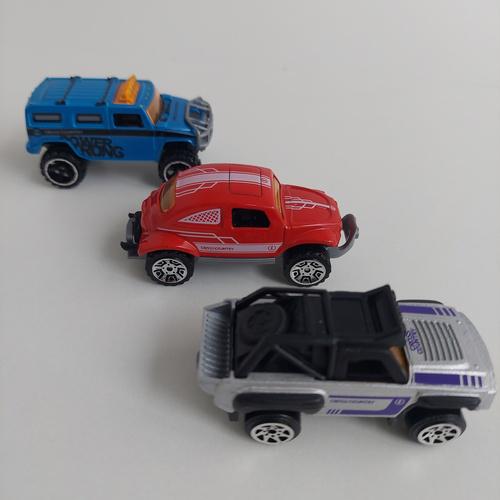 Набір машин Позашляховик металопластикові 3 шт. у коробці (MH - 215) - фото 3 Набір машин Позашляховик металопластикові 3 шт. у коробці (MH - 215) - фото 3