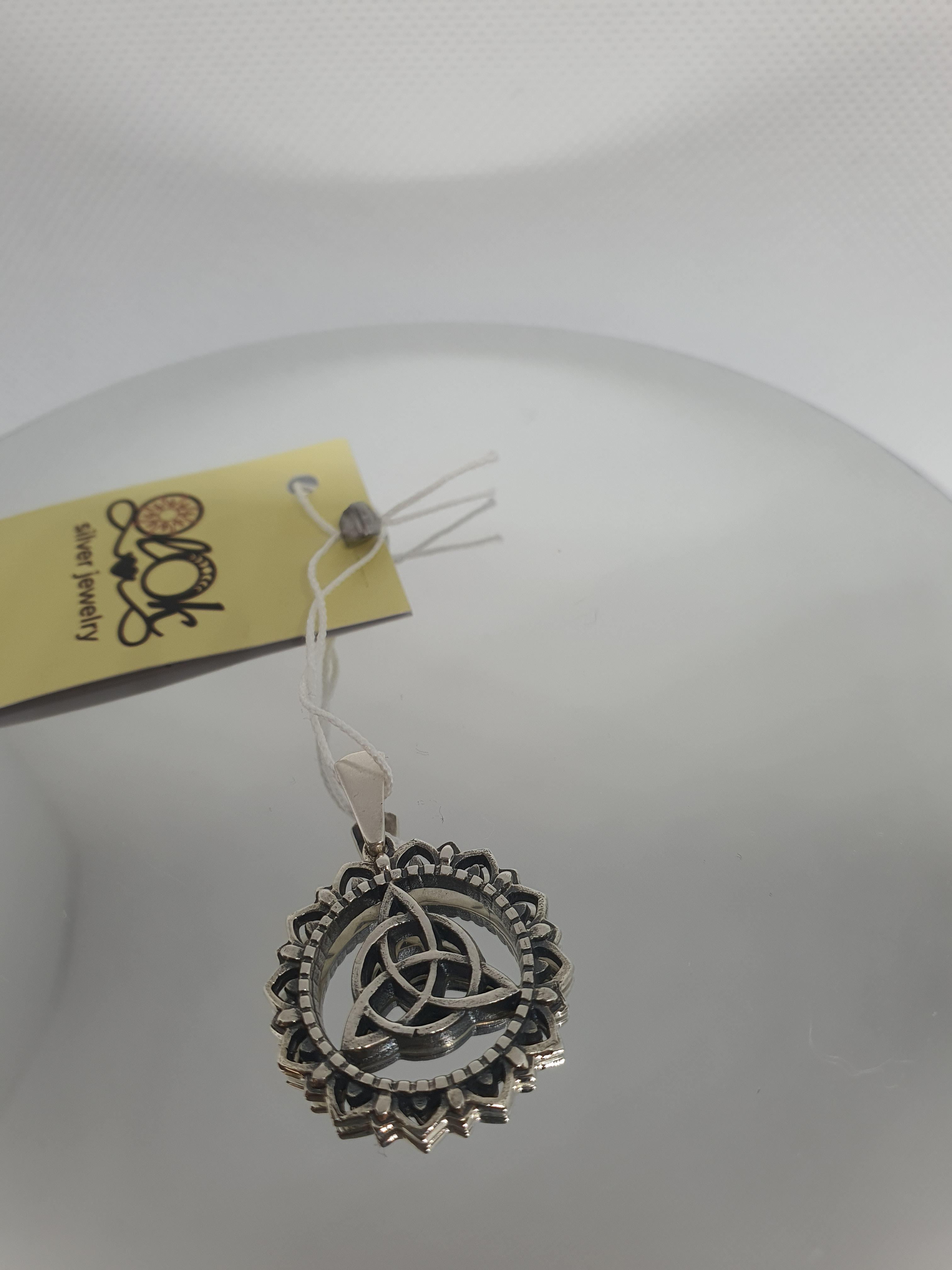 Кулон срібло Триквер в сонці амулет-оберіг означає вірність захист і любов 925 проба (2554491961) - фото 4 Кулон срібло Триквер в сонці амулет-оберіг означає вірність захист і любов 925 проба (2554491961) - фото 4