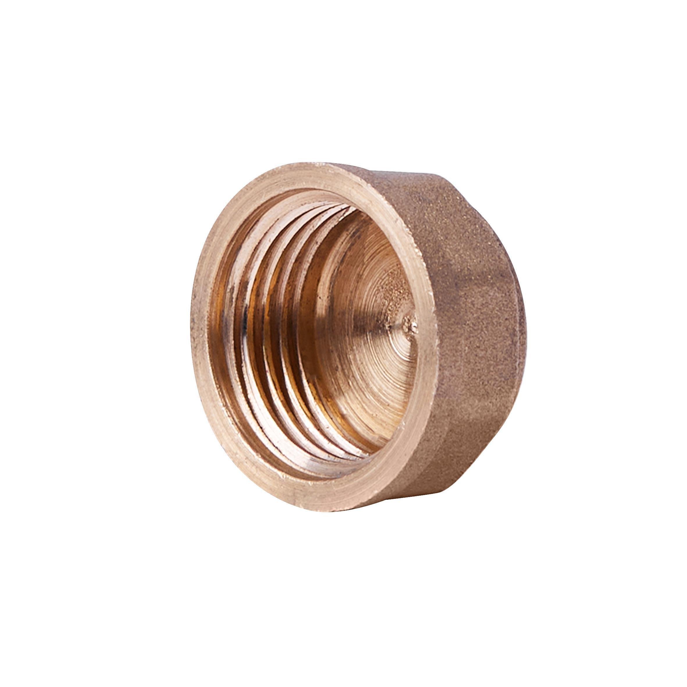 Заглушка SD Plus 1/2" ВР SD40215 (22355423)