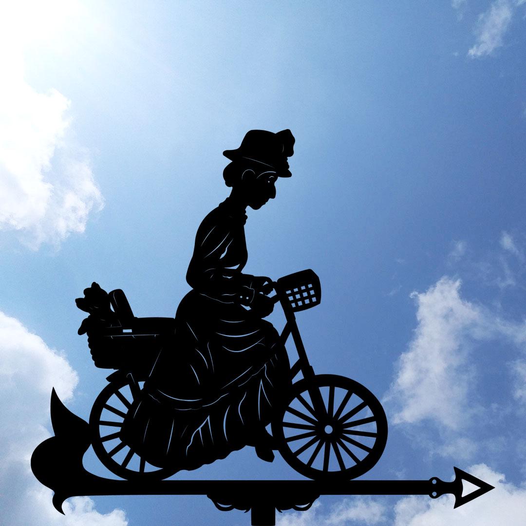 Флюгер на будинок Wizard of Oz Miss Gulch жінка на велосипеді (27760888)