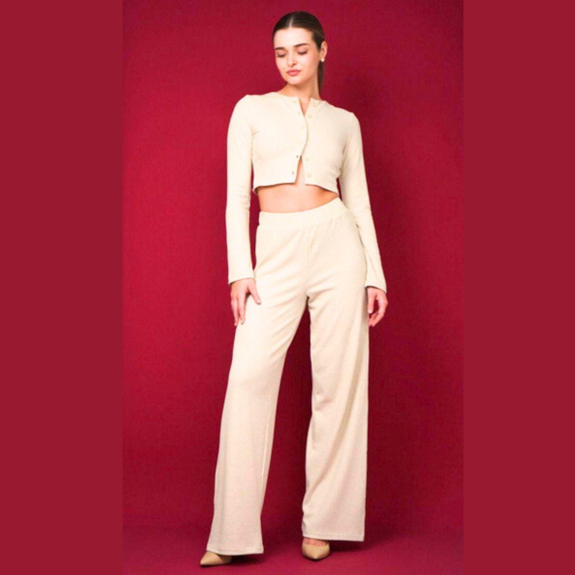 Костюм трикотажный в рубчик ТAPE22 кофта-топ на пуговицах и брюки прямого кроя S Бежевый