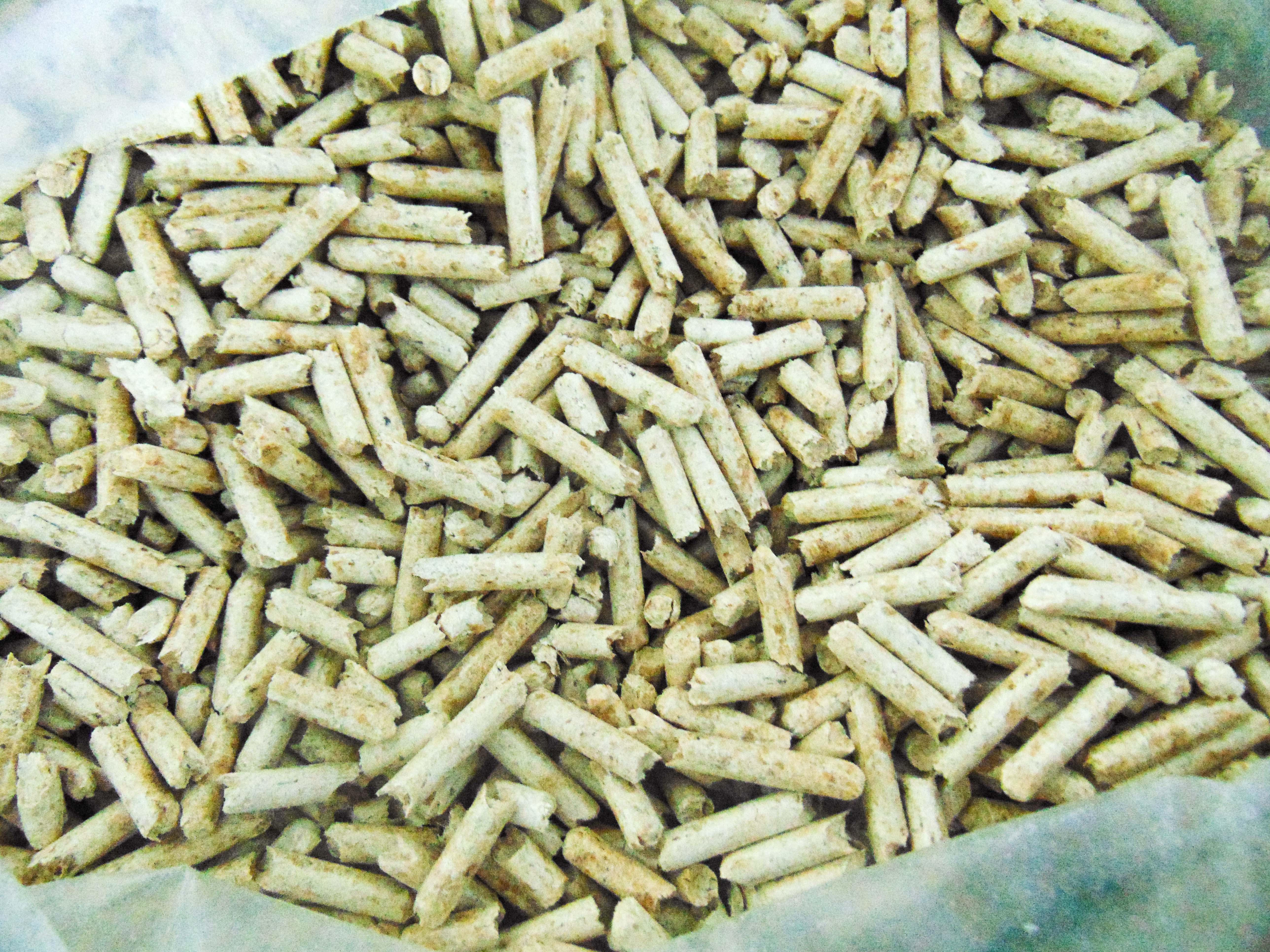 Гранули деревні EcoPellet 6 мм 15 кг