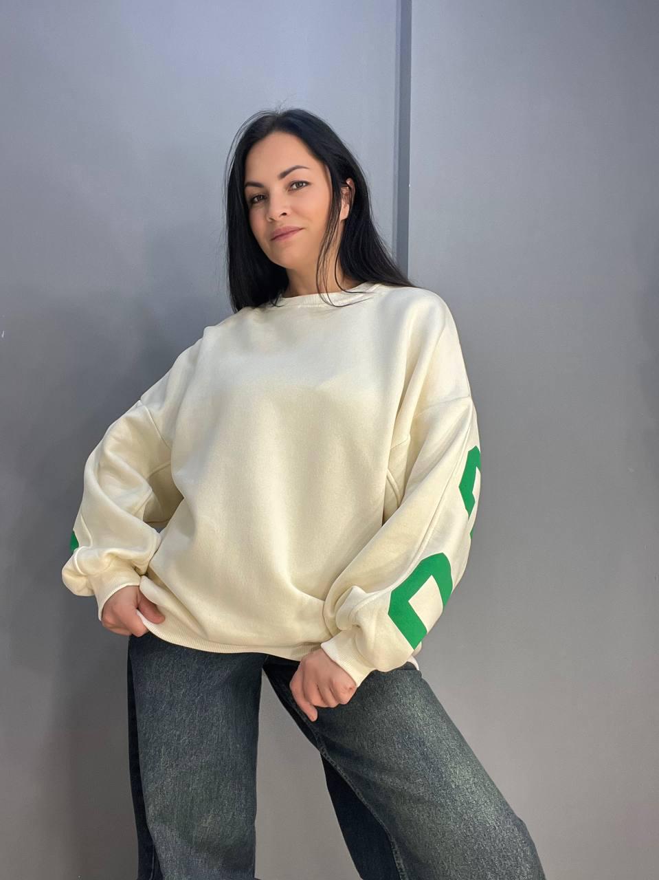 Свитшот женский DAVRAS 8174 CHICAGO удлиненный утепленный на флисе OS Молочный (1240) - фото 6 Свитшот женский DAVRAS 8174 CHICAGO удлиненный утепленный на флисе OS Молочный (1240) - фото 6