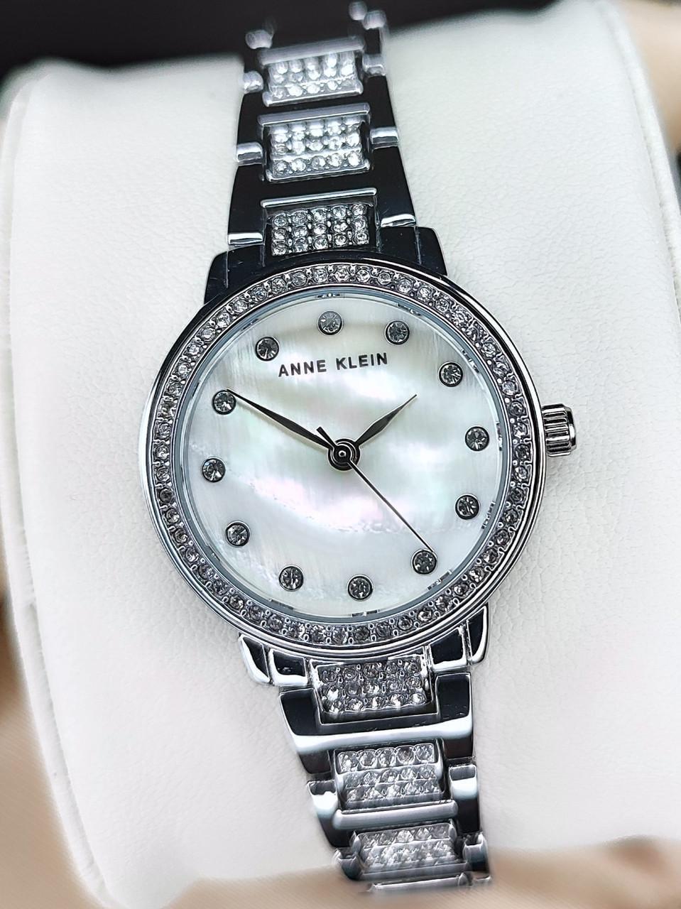 Наручные часы женские Anne Klein AK/5105MPSV с перламутровым циферблатом и серебристым стальным браслетом