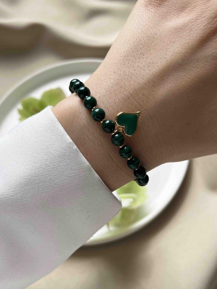 Браслет из натурального малахита с подвеской (5140)