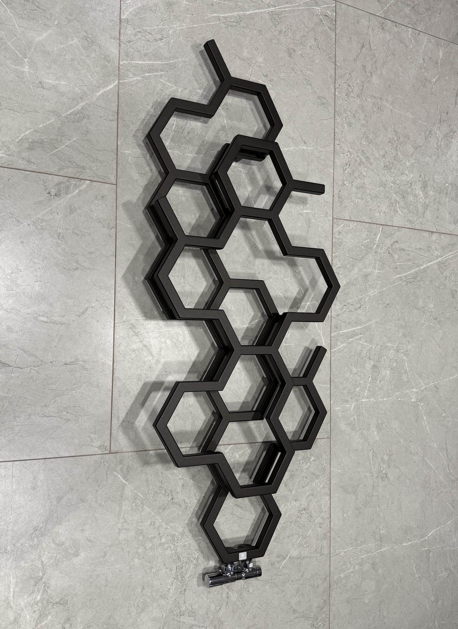 Полотенцесушитель водяной Terma HEX 1220x486 мм Noble Brown (872)