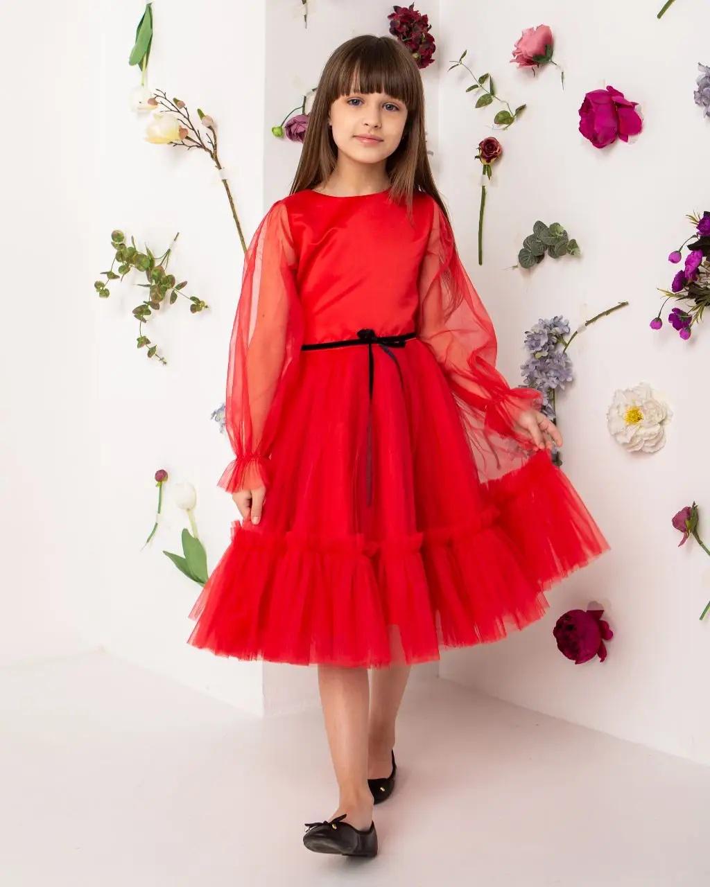 Платье праздничное для девочки 110 см Красный