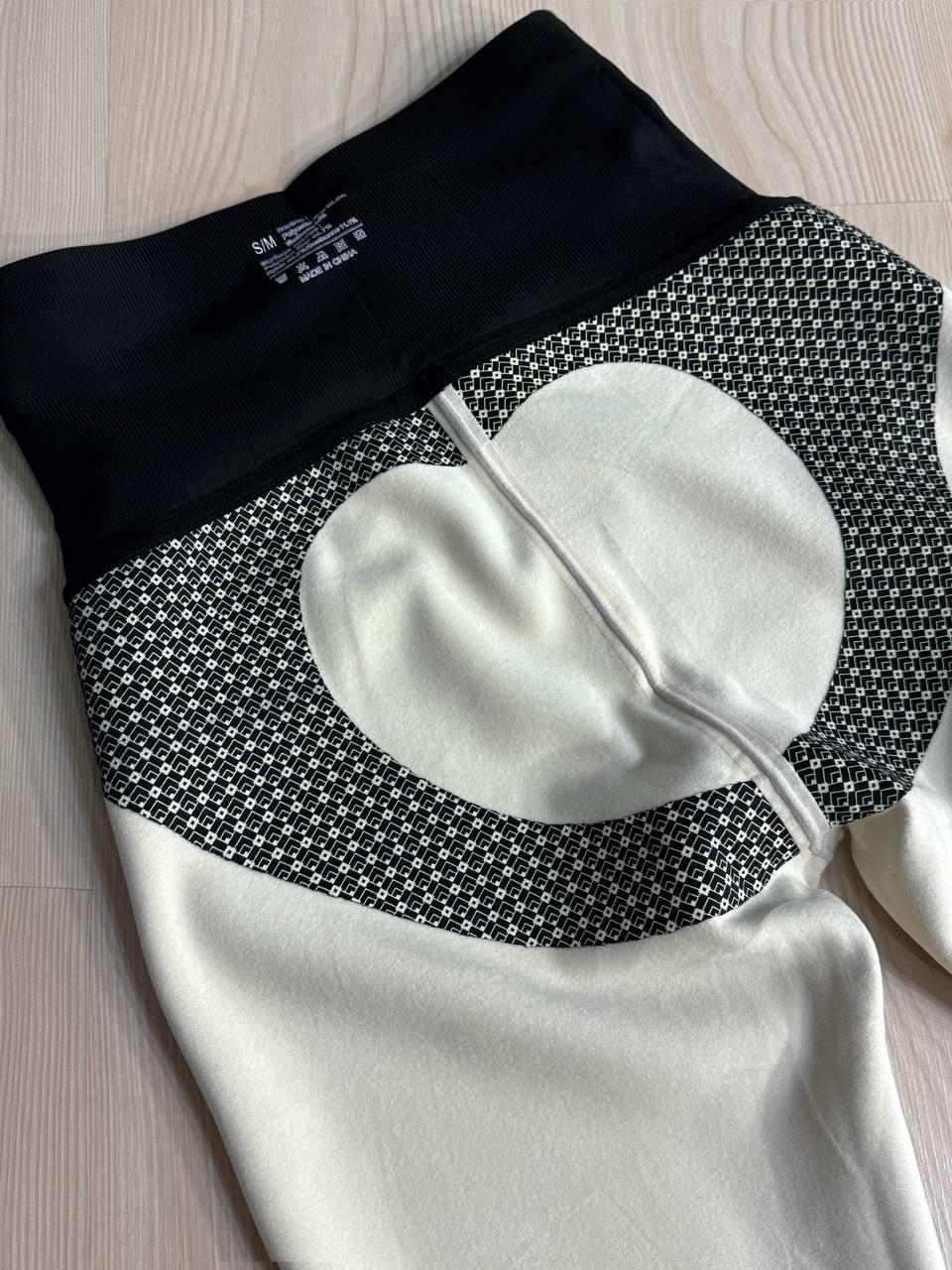 Лосины женские Kenalin 88-1 утепленные с корсетом на молнии в рубчик XS Черный (5362) - фото 8 Лосины женские Kenalin 88-1 утепленные с корсетом на молнии в рубчик XS Черный (5362) - фото 8