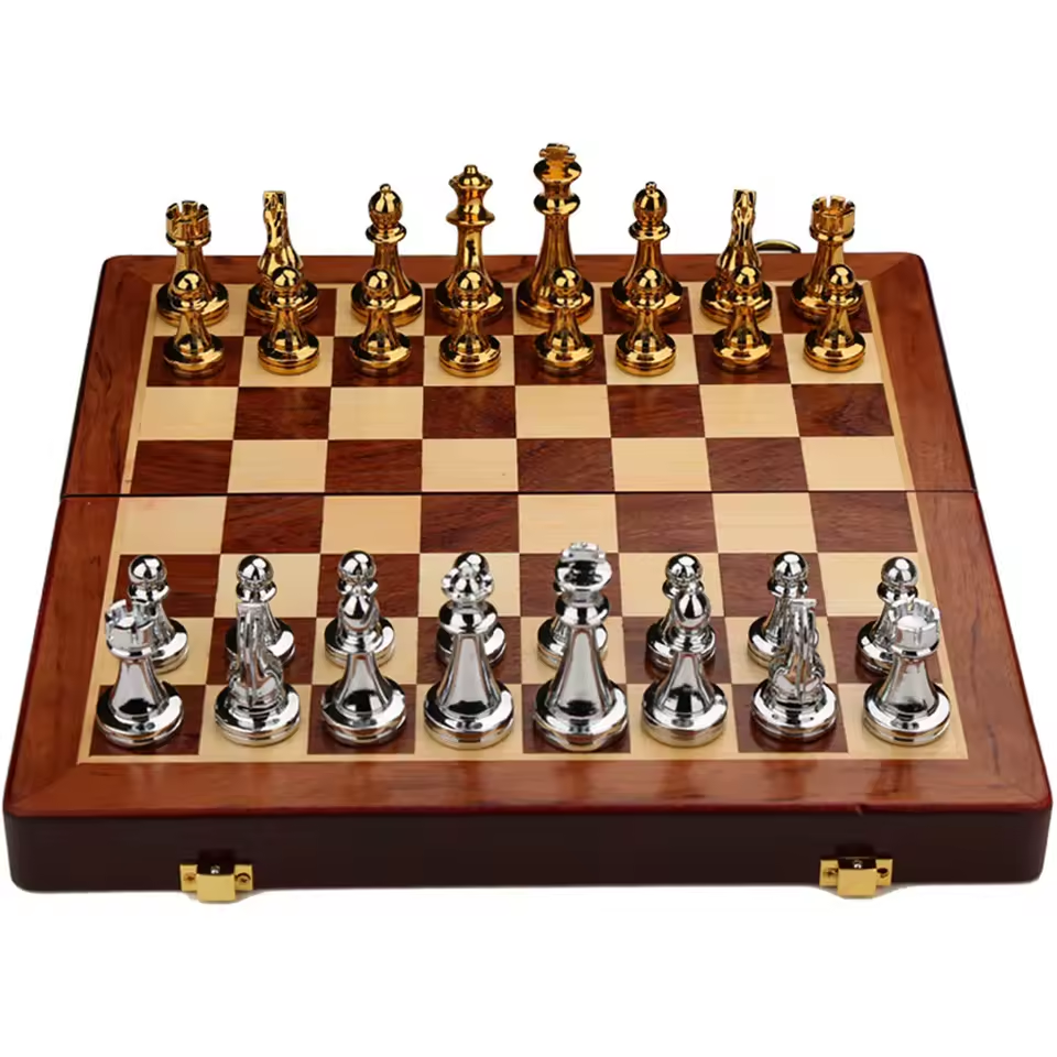 Шахматный набор RIAS Medieval Chess Set металлические фигуры 30×30 см Gold-Silver (3_08524) Шахматный набор RIAS Medieval Chess Set металлические фигуры 30×30 см Gold-Silver (3_08524)