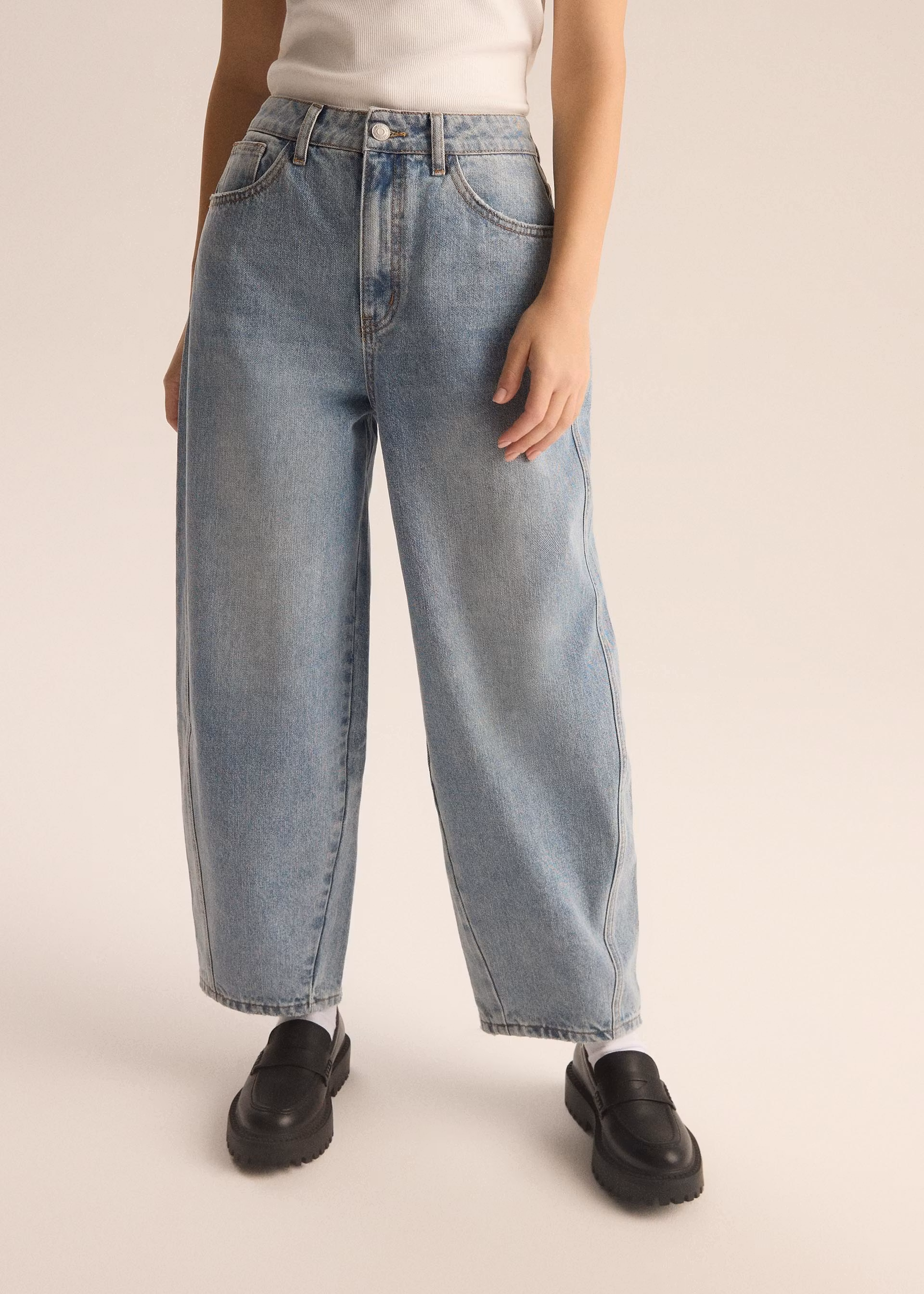 Джинсы свободные женские с высокой посадкой Diverse CARROT II р. 40 Светло-голубой (5905384175571)