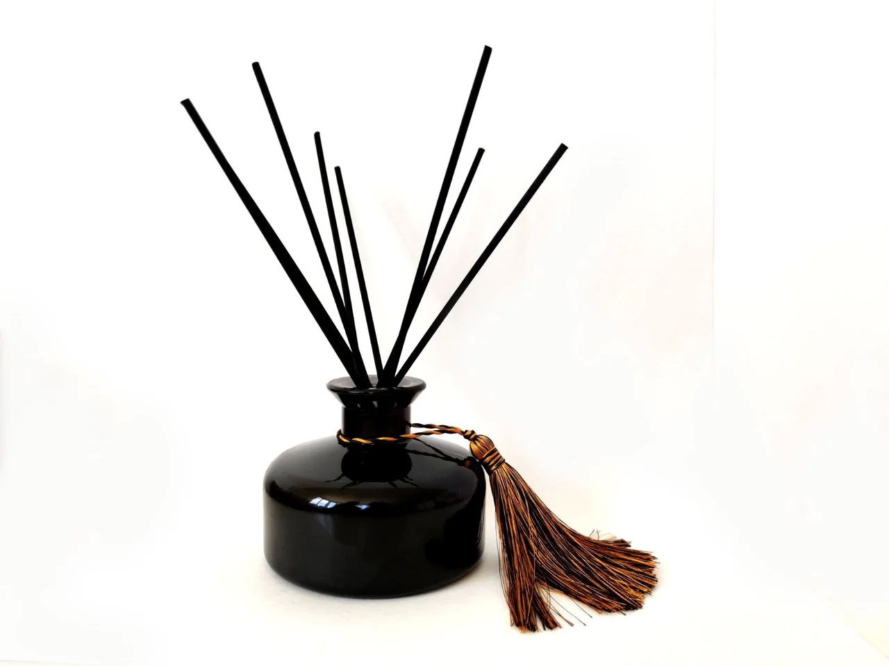 Палочки для аромадиффузора Fragrance Sticks черные 25 см 100 шт. - фото 2 Палочки для аромадиффузора Fragrance Sticks черные 25 см 100 шт. - фото 2