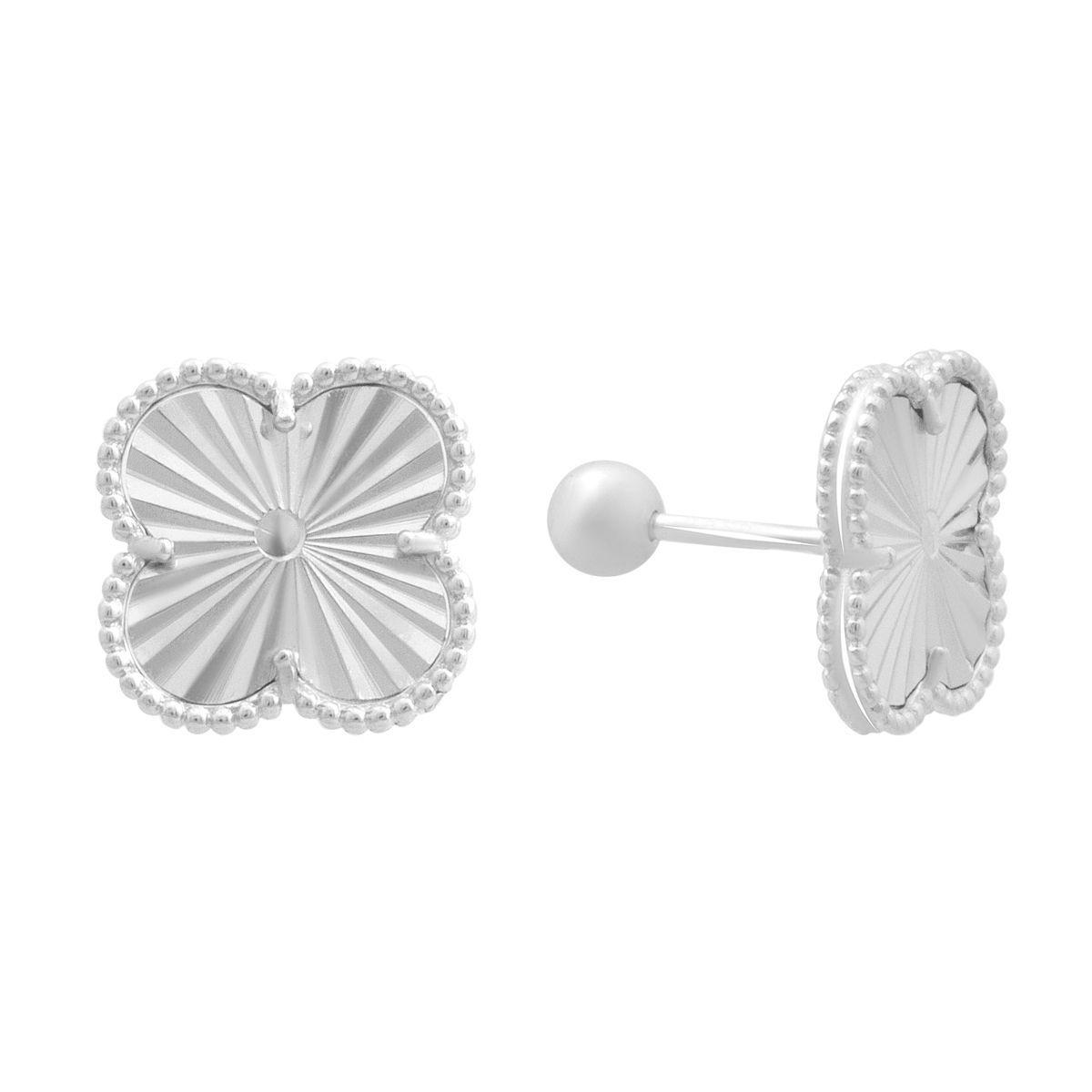 Серьги серебряные пусеты в форме клевера с рельефным покрытием