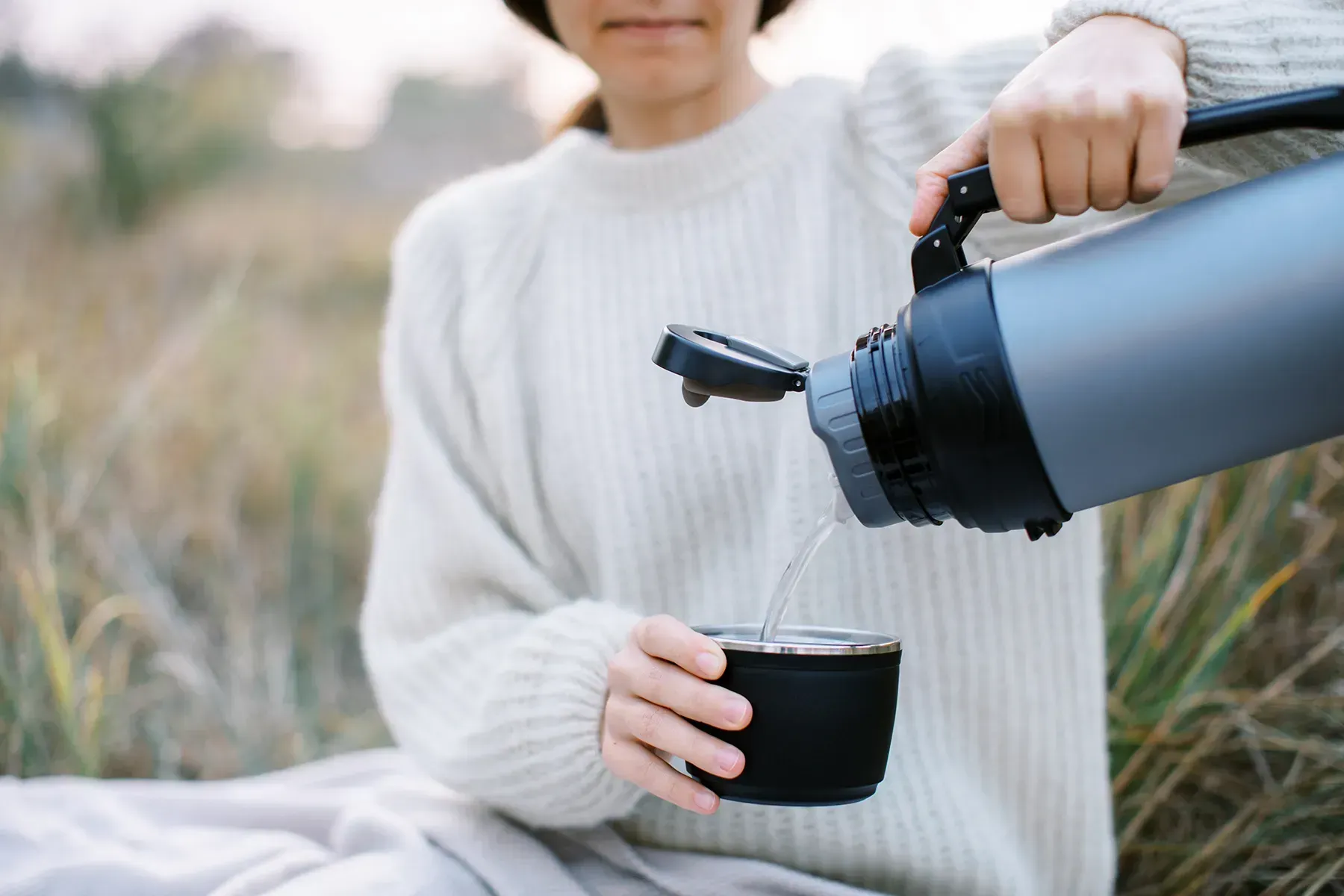 Термос Tribe Family line с ручкой 2,5 л Серый (T-DG-0002-grey) - фото 13 Термос Tribe Family line с ручкой 2,5 л Серый (T-DG-0002-grey) - фото 13