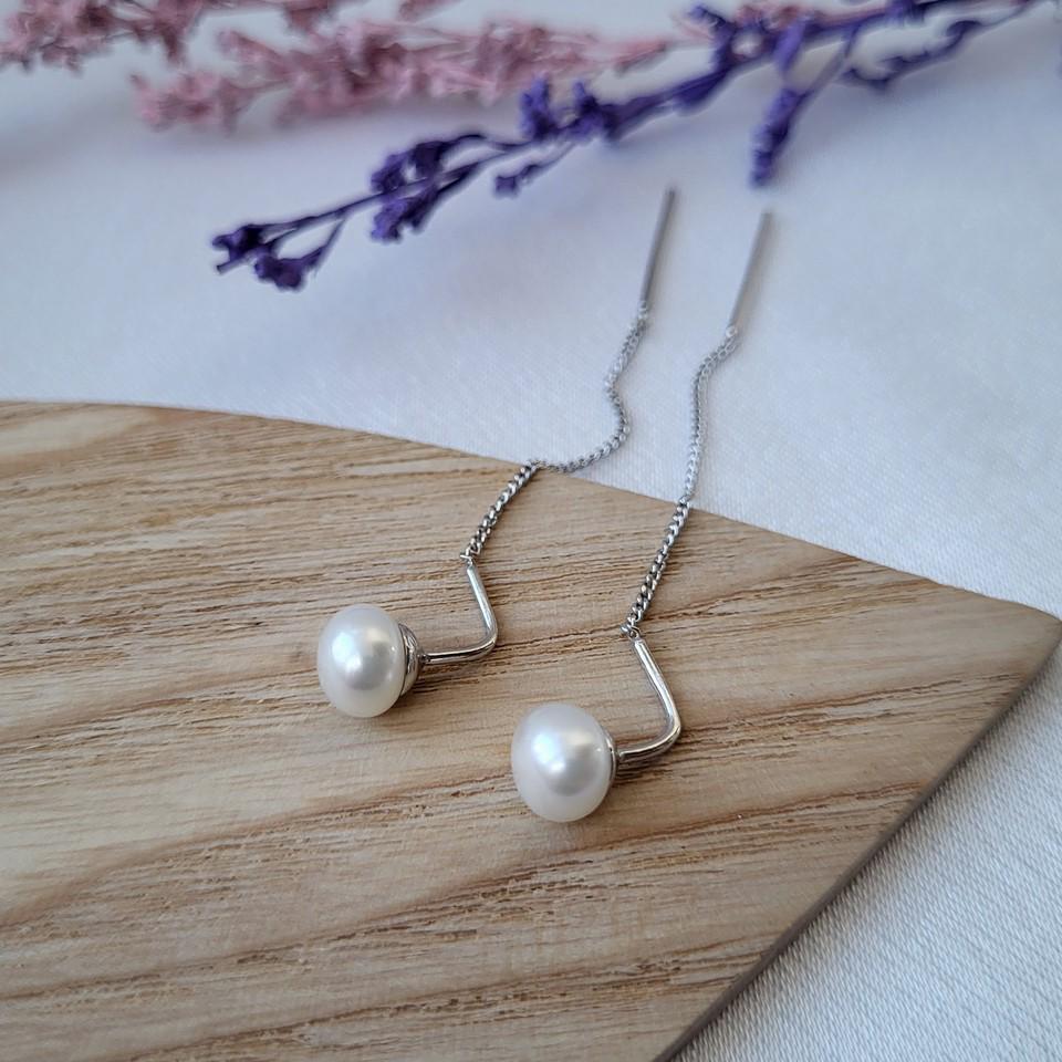 Серьги с белым жемчугом покрыто родием из серебра 925 проба 1,70 г (904с)