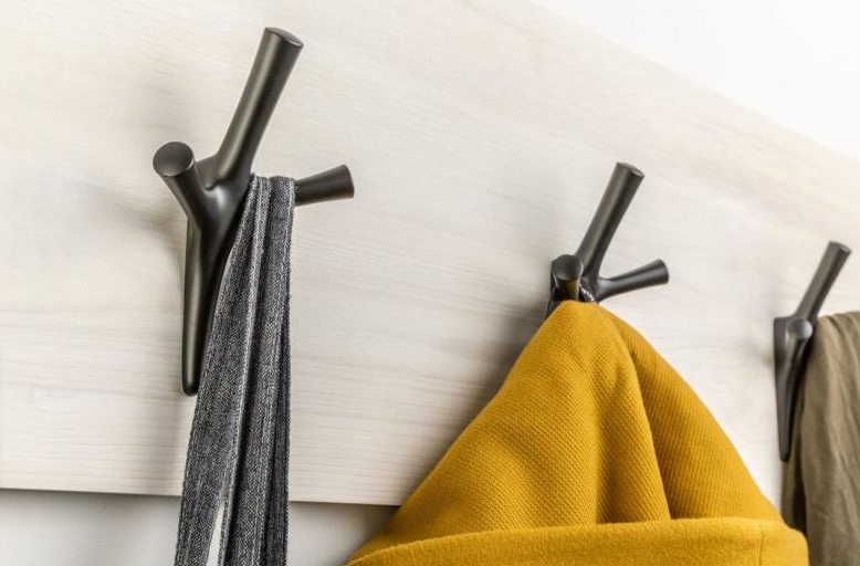 Гачок для одягу настінний GTV WALENCIA металевий 164х107х58 мм Сталь (24767083) - фото 3