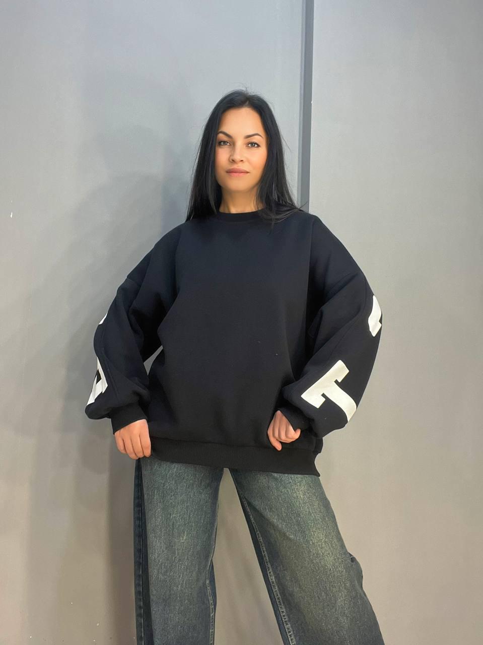 Свитшот женский DAVRAS 6001 PERFECT удлиненный утепленный на флисе OS Черный (1049) - фото 8 Свитшот женский DAVRAS 6001 PERFECT удлиненный утепленный на флисе OS Черный (1049) - фото 8