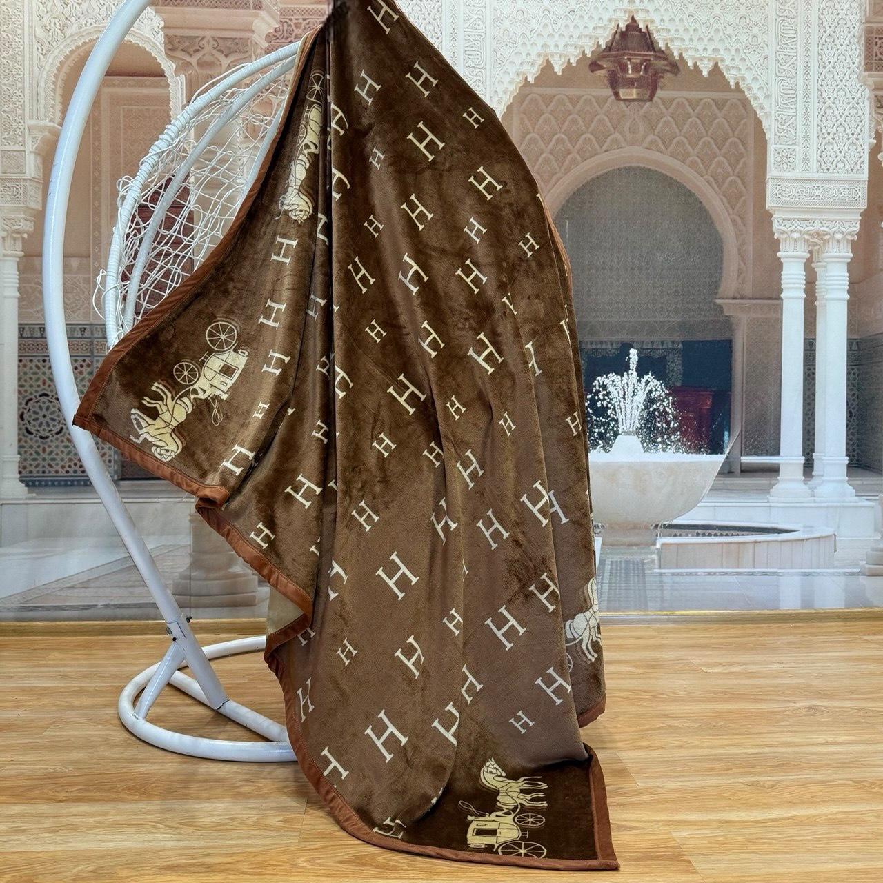 Плед-покрывало двустороннее Koloco Велюр 150x200 см Разноцветный (07-107-14)