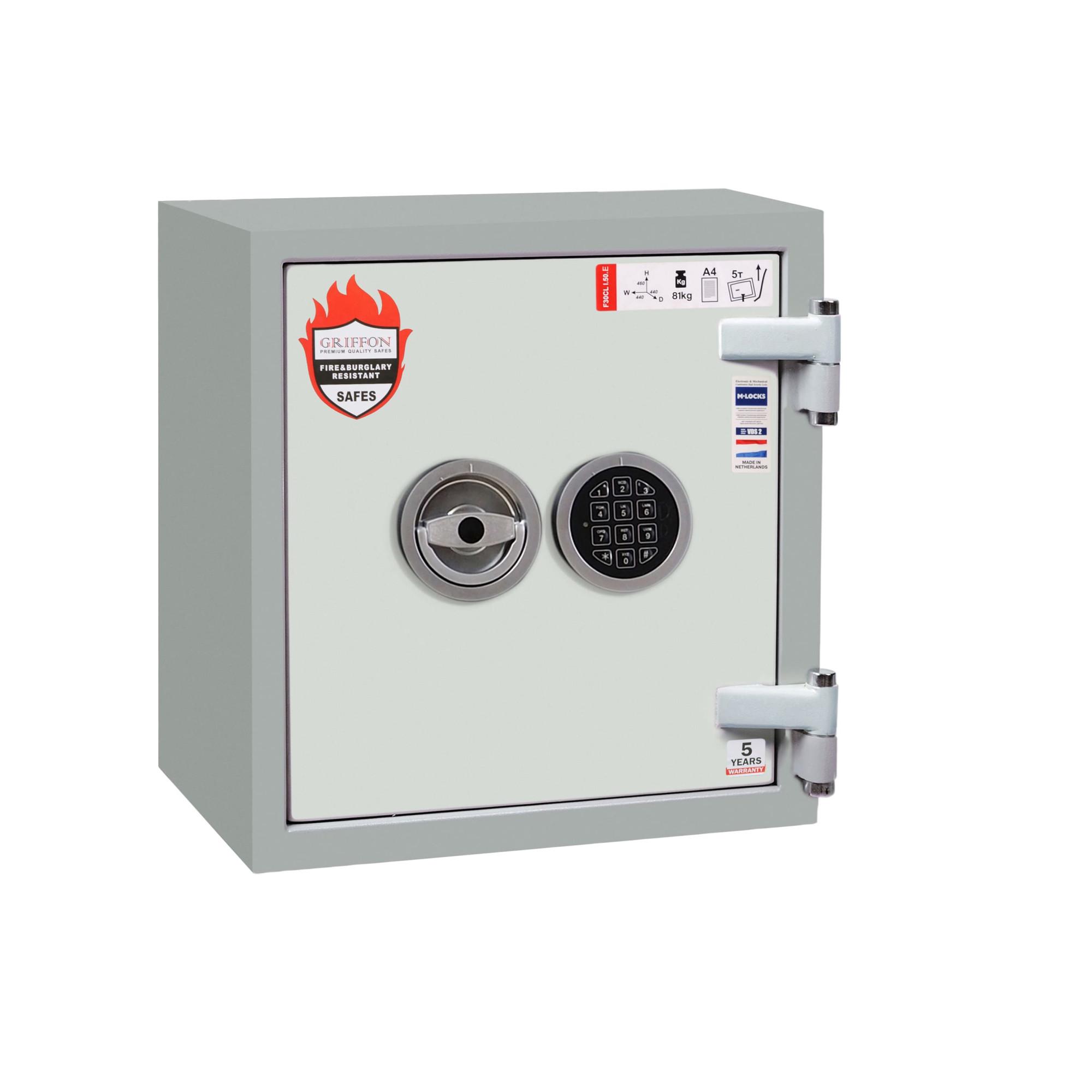 Сейф огневзломостойкий F.30CLI.50.Е с полкой (2-12-F.30CLI.50.Е)