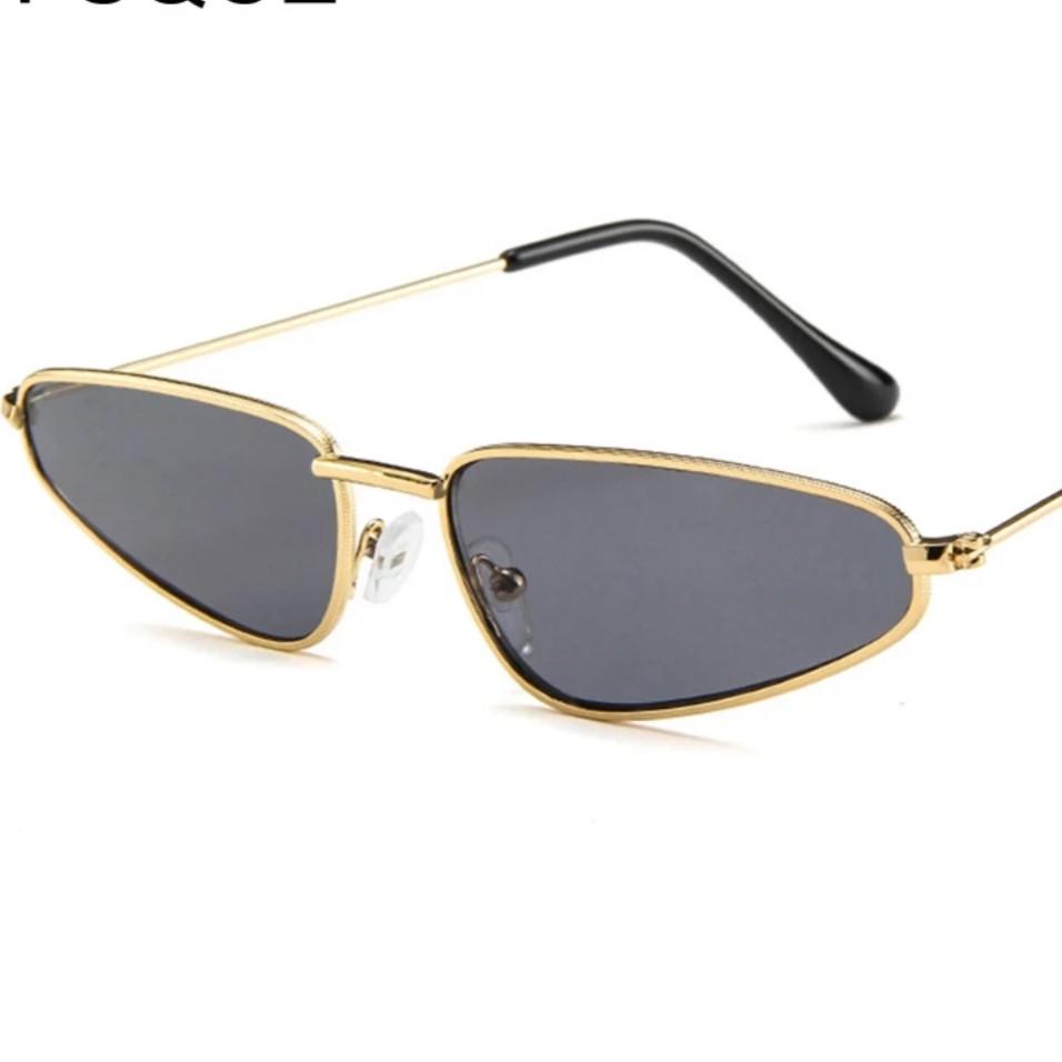 Солнцезащитные очки треугольник маленький Серый