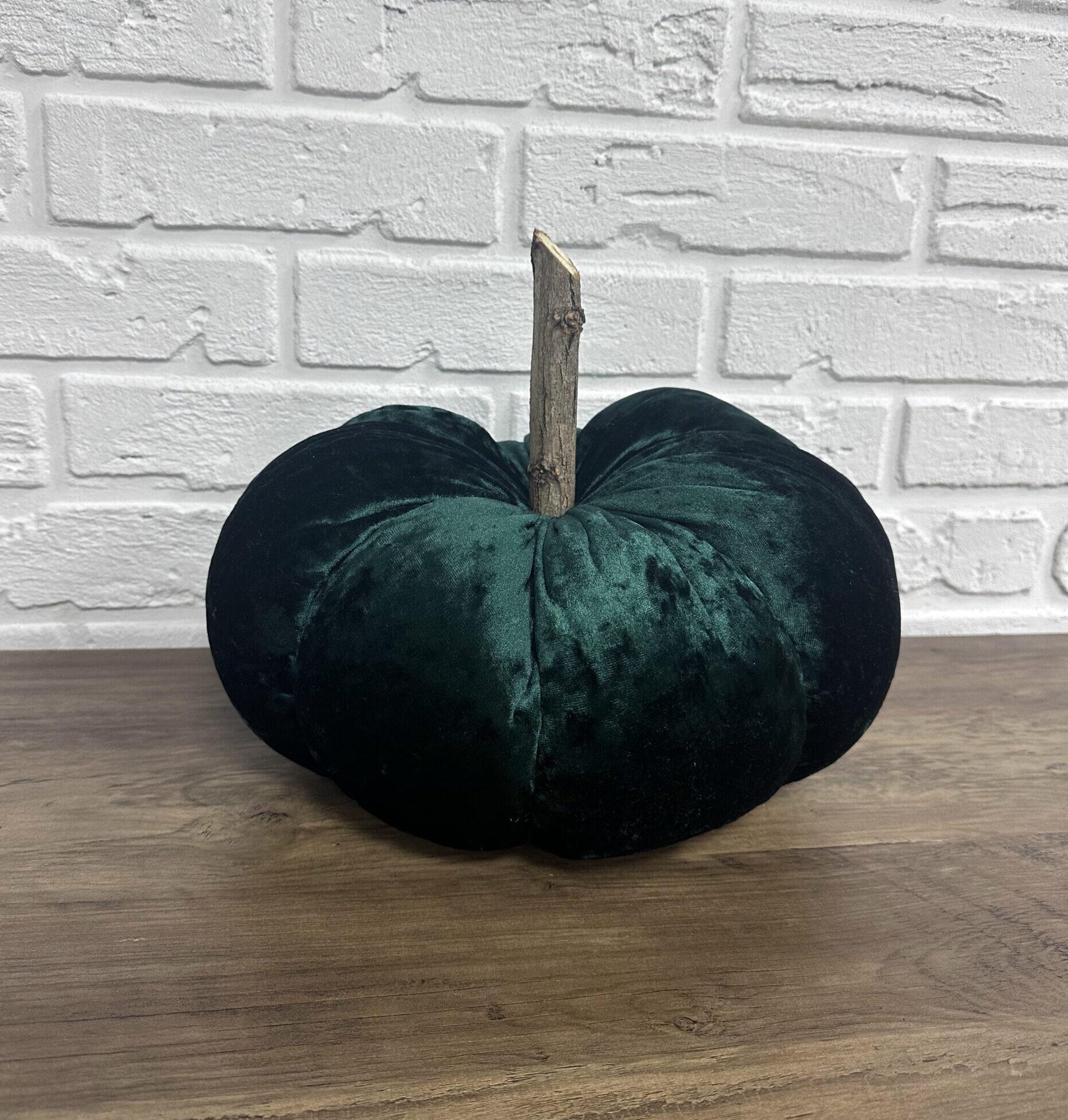 Подушка Comfort Home тыква с декором велюровая мраморная Ø 45 см - фото 1 Подушка Comfort Home тыква с декором велюровая мраморная Ø 45 см - фото 1