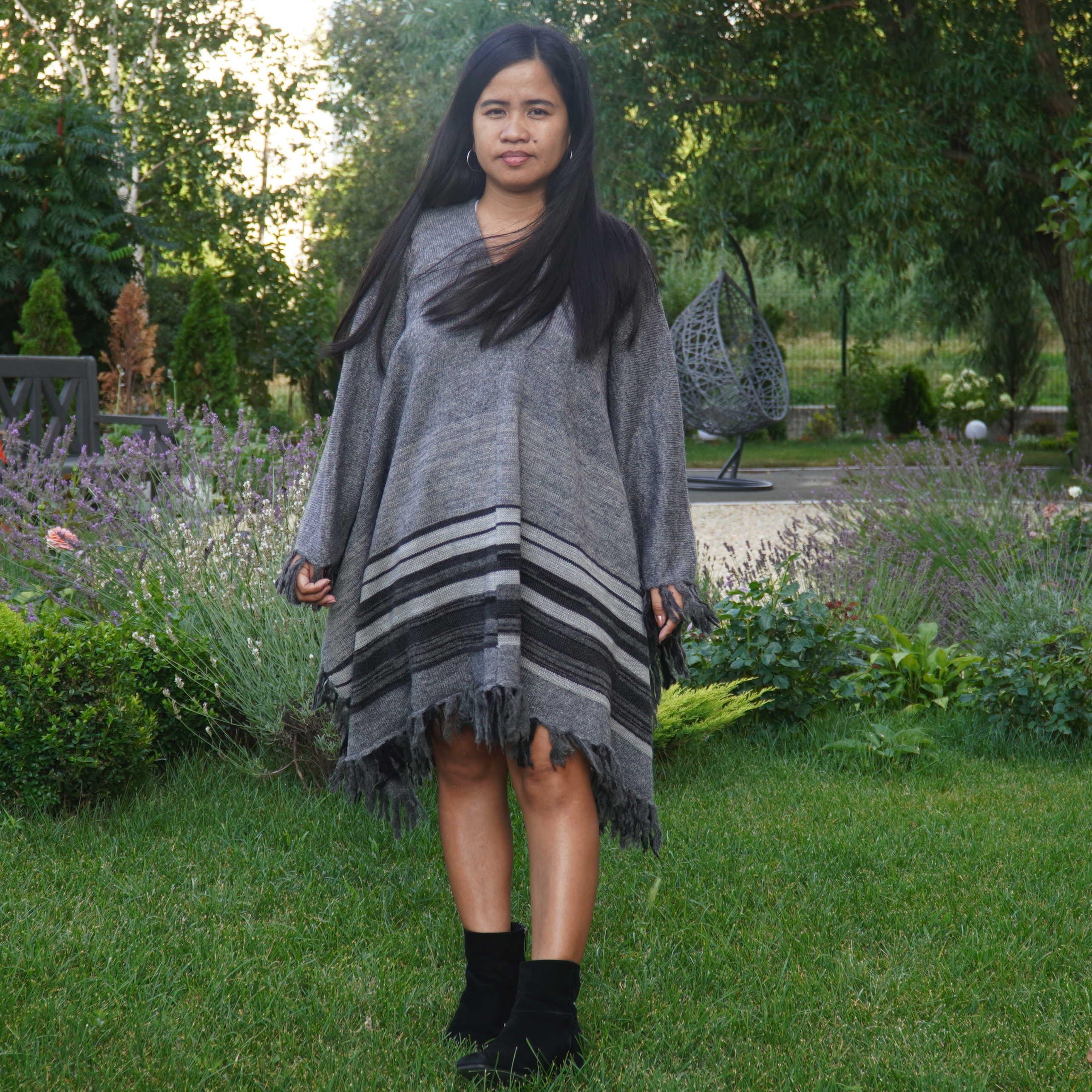 Пончо Aelita-Uomo из альпаки 170х130 см Серо-черный (2717)