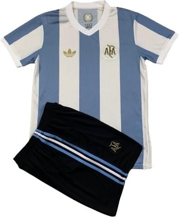 Футбольная форма сборной Аргентины 2024-2025 юбилейная S Голубовато-черный (F0177) Футбольная форма сборной Аргентины 2024-2025 юбилейная S Голубовато-черный (F0177)