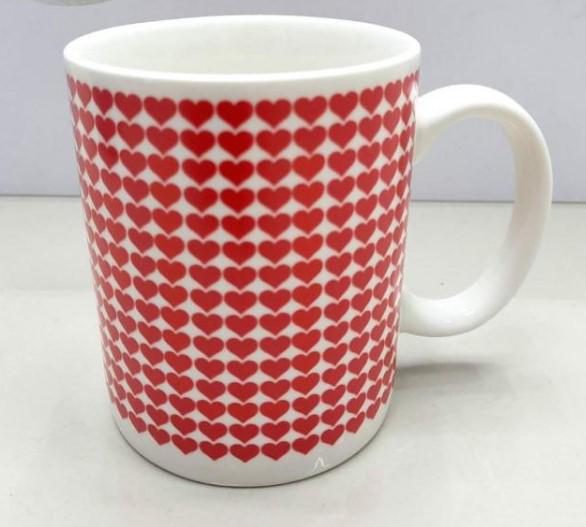 Чашка Stenson R2095-25 Сердца фарфоровая 400 мл