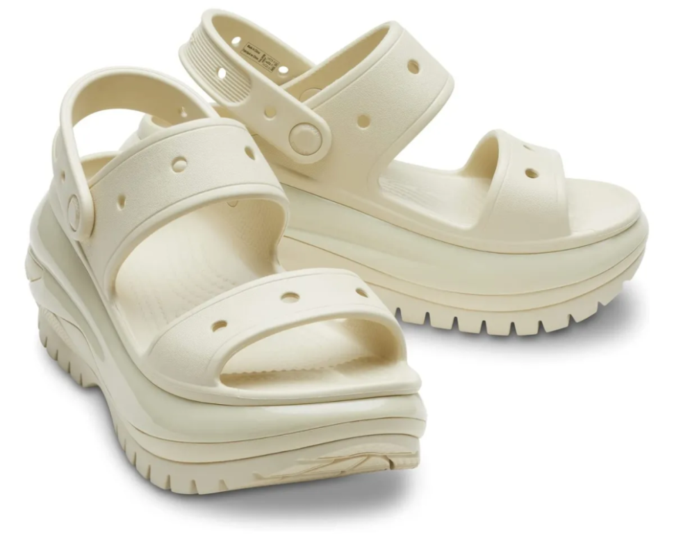 Сандали женские Crocs Mega Crush Sandal р. 39/40 Bone (14718)