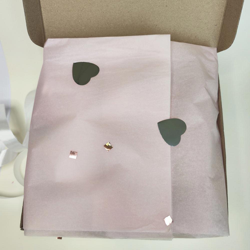 Подарочный набор детский с мягкой игрушкой кролик-клубничка и пледом (GB-0011) - фото 7