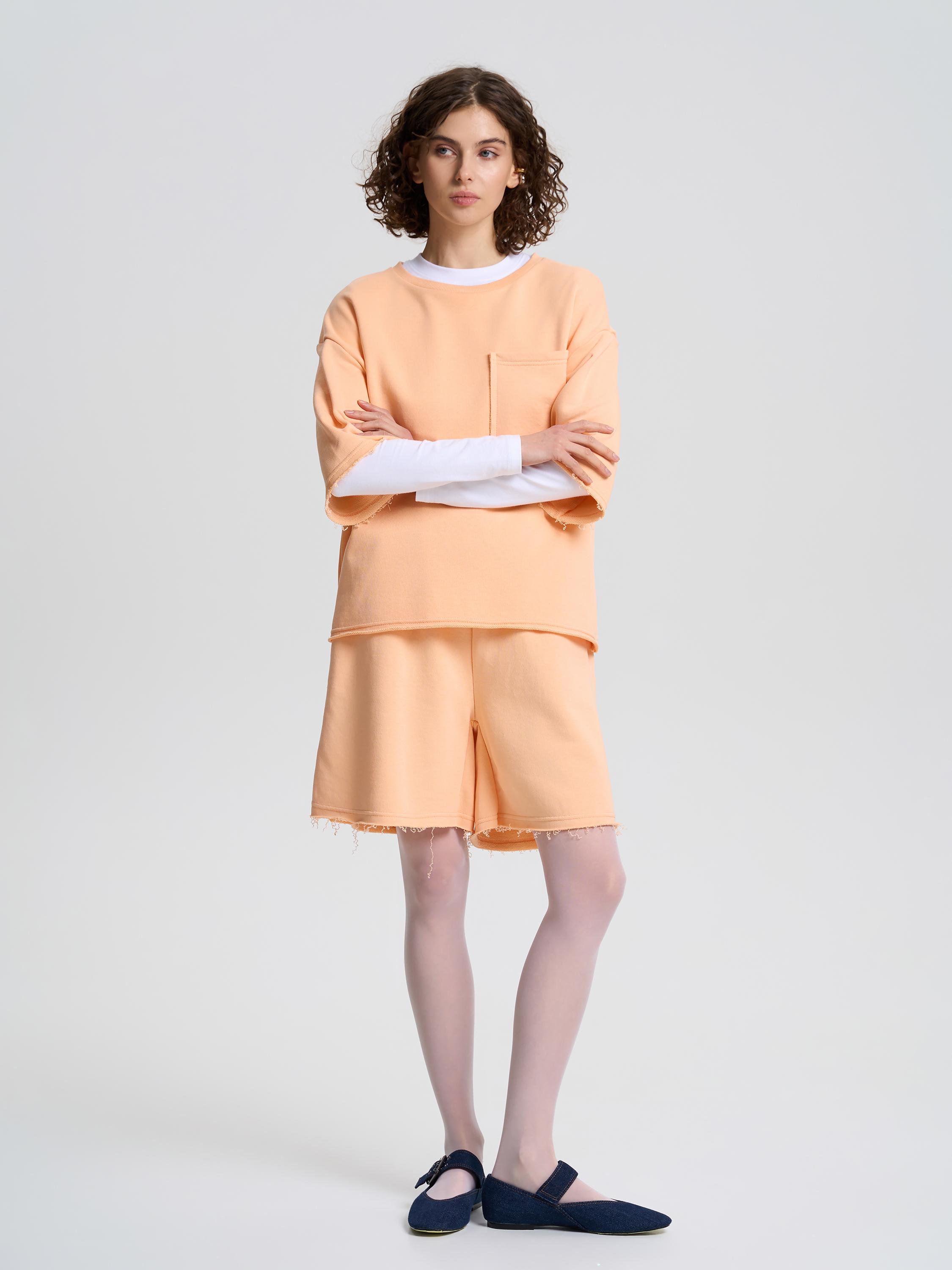 Футболка жіноча щільна з необробленим краєм ROZA 240607 XL Персиковий (4824005717840) - фото 8