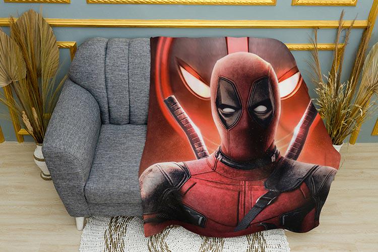Плед Strong Deadpool Film Marvel плюш одношаровий 135х150 см (113405)