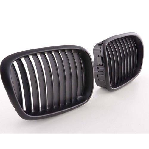 Решетка радиатора для BMW E39 Черный матовый (00115)