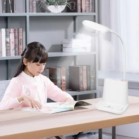 Лампа акумуляторна Bionic Desk Lamp настільна LEDc USB виходом - фото 2 Лампа акумуляторна Bionic Desk Lamp настільна LEDc USB виходом - фото 2