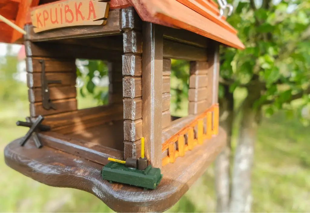 Кормушка для птиц подвесная Криевка ( КТ-004/1) - фото 2 Кормушка для птиц подвесная Криевка ( КТ-004/1) - фото 2