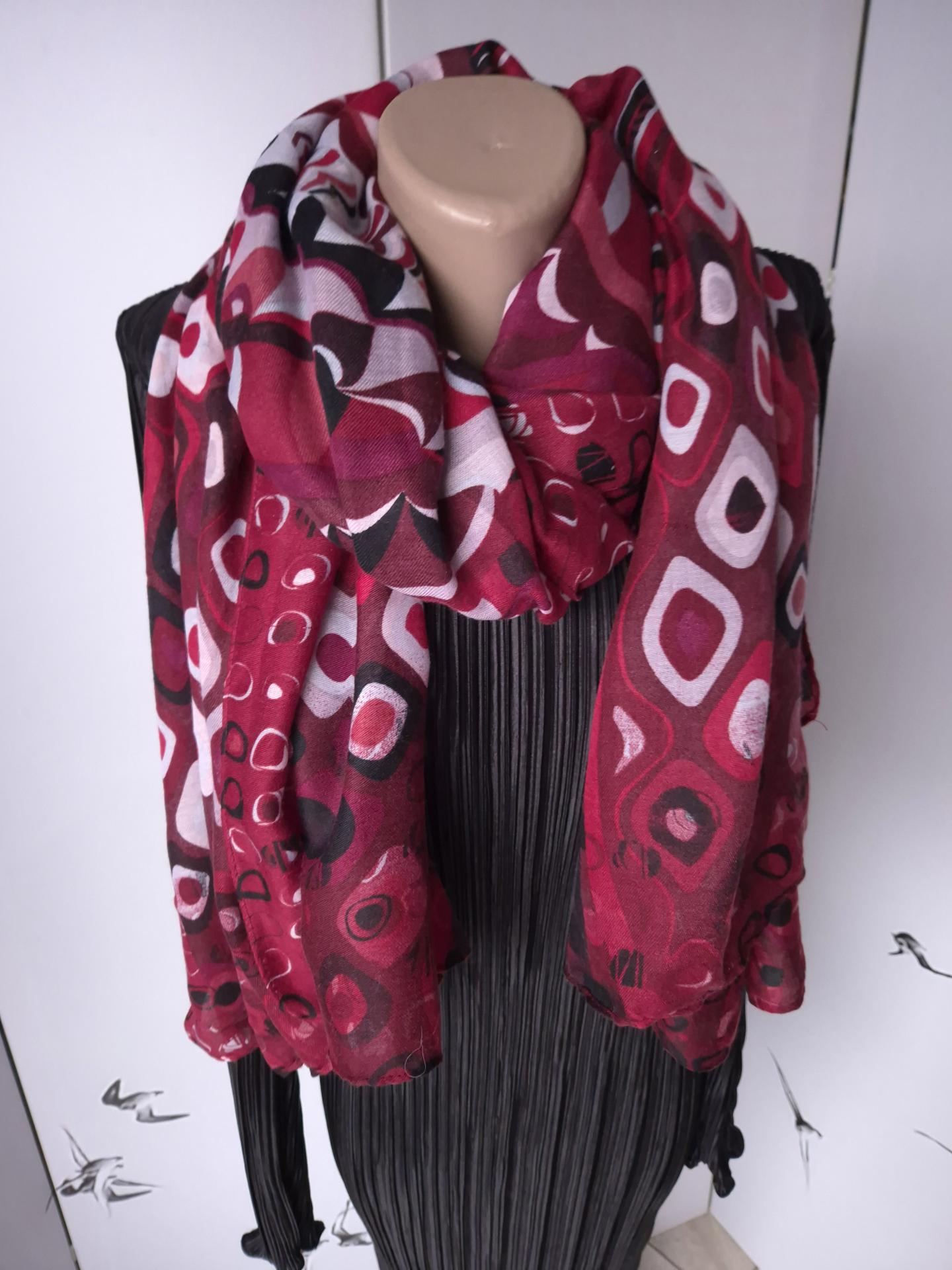 Шарф-палантин жіночий в геометричний принт весна-осінь Anoreani 178х87 см Бордовий (15082) - фото 5 Шарф-палантин жіночий в геометричний принт весна-осінь Anoreani 178х87 см Бордовий (15082) - фото 5