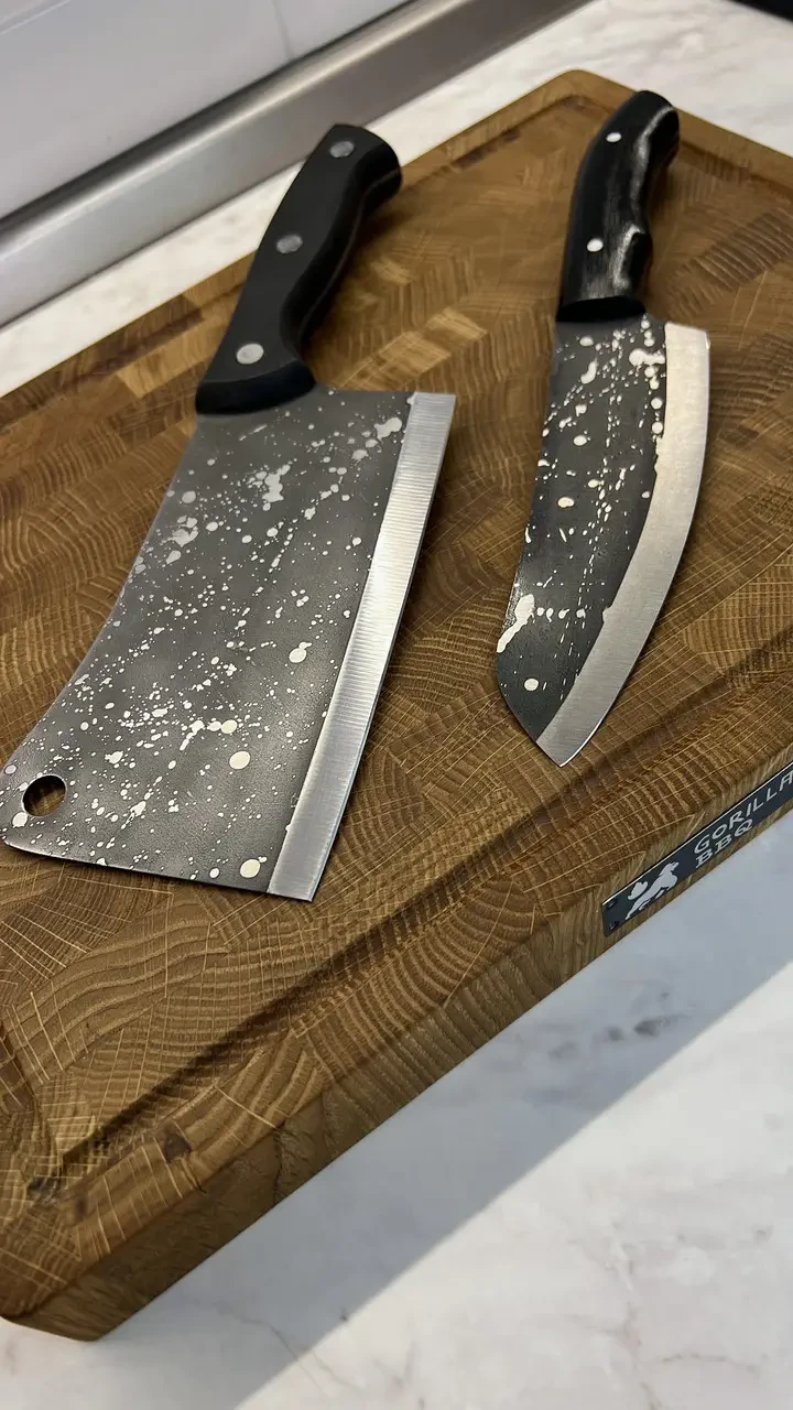 Набір кухонний Gorillas BBQ DS42 дошка обробна торцева з сапкою та ножем Чумацький шлях 3 пр. (27722369) - фото 2 Набір кухонний Gorillas BBQ DS42 дошка обробна торцева з сапкою та ножем Чумацький шлях 3 пр. (27722369) - фото 2