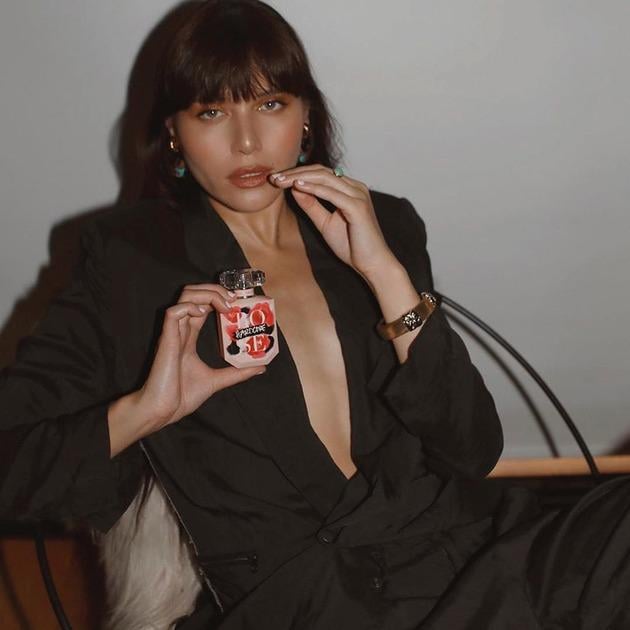 Парфуми Victoria's Secret Hardcore Rose Eau de Parfum 50 мл (26811498D) - фото 5 Парфуми Victoria's Secret Hardcore Rose Eau de Parfum 50 мл (26811498D) - фото 5