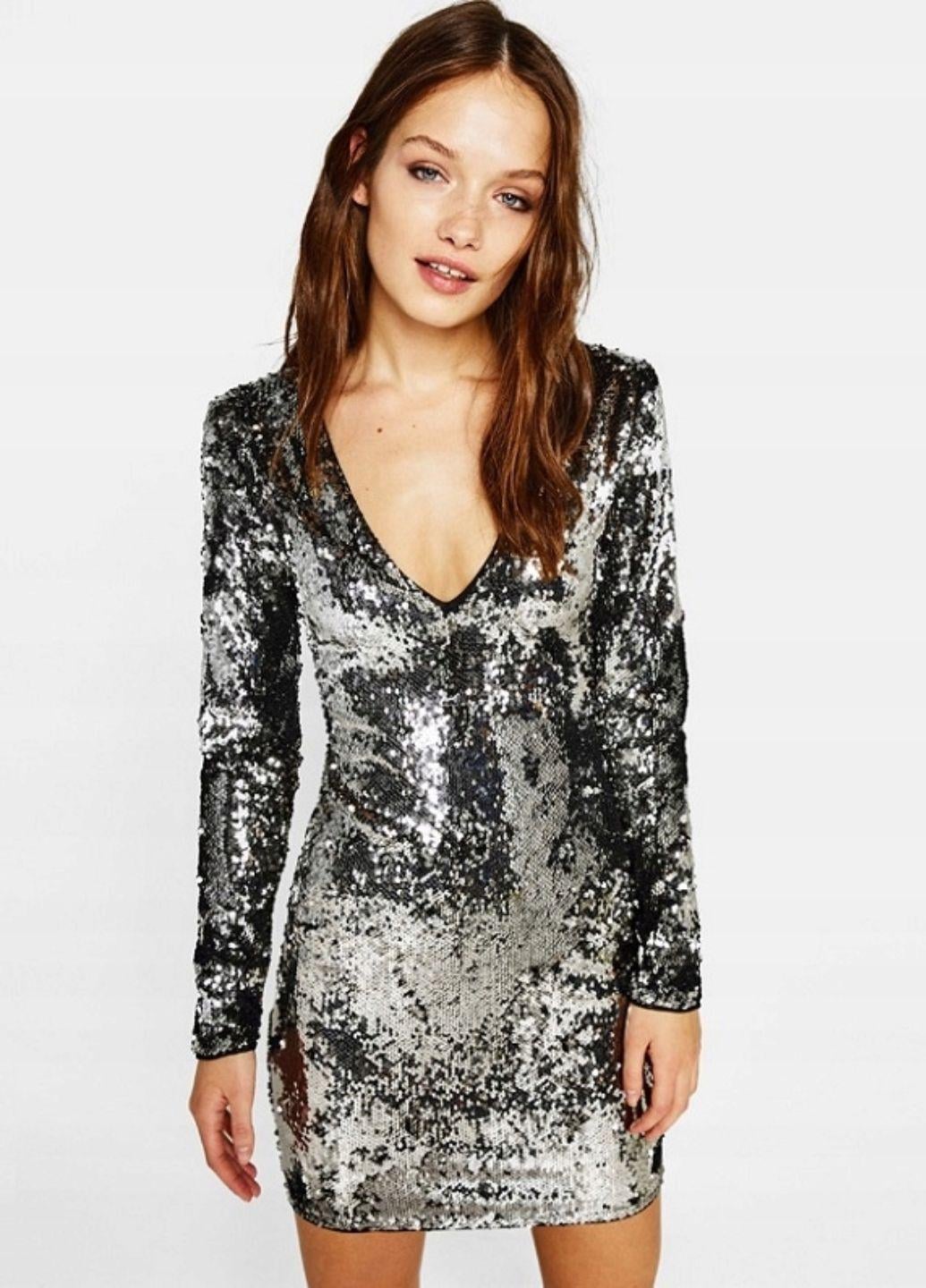Платье короткое с пайетками Bershka 14583 XS Серебристый (40)