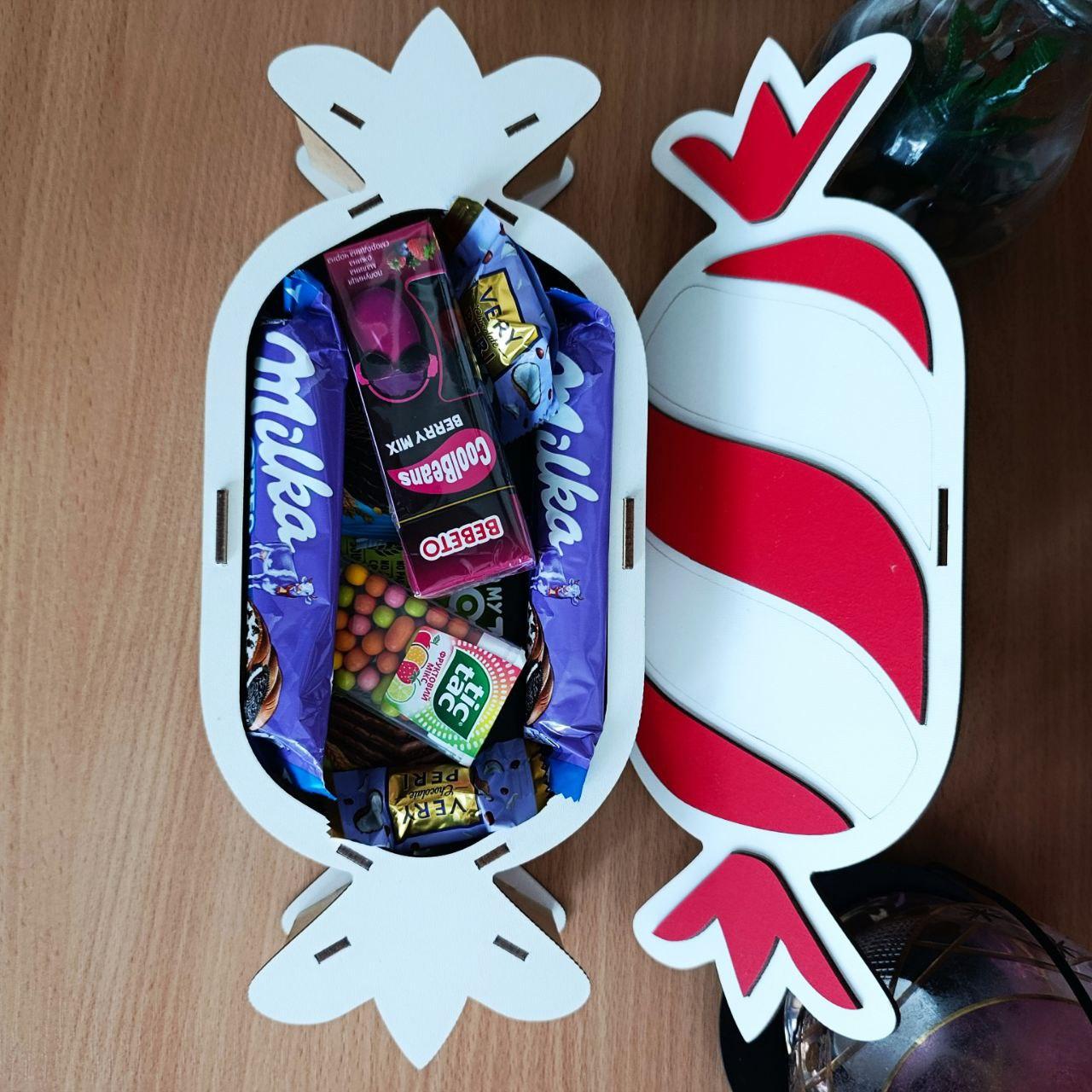 Бокс із солодощами дрібна для дитини/дівчинки на день народження/новий рік/день закоханих/8 березня (ar277) - фото 4 Бокс із солодощами дрібна для дитини/дівчинки на день народження/новий рік/день закоханих/8 березня (ar277) - фото 4