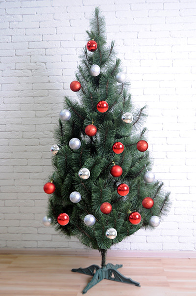 Искуственная сосна Tree Joy 1.8 м Распушенная с подставкой Искуственная сосна Tree Joy 1.8 м Распушенная с подставкой